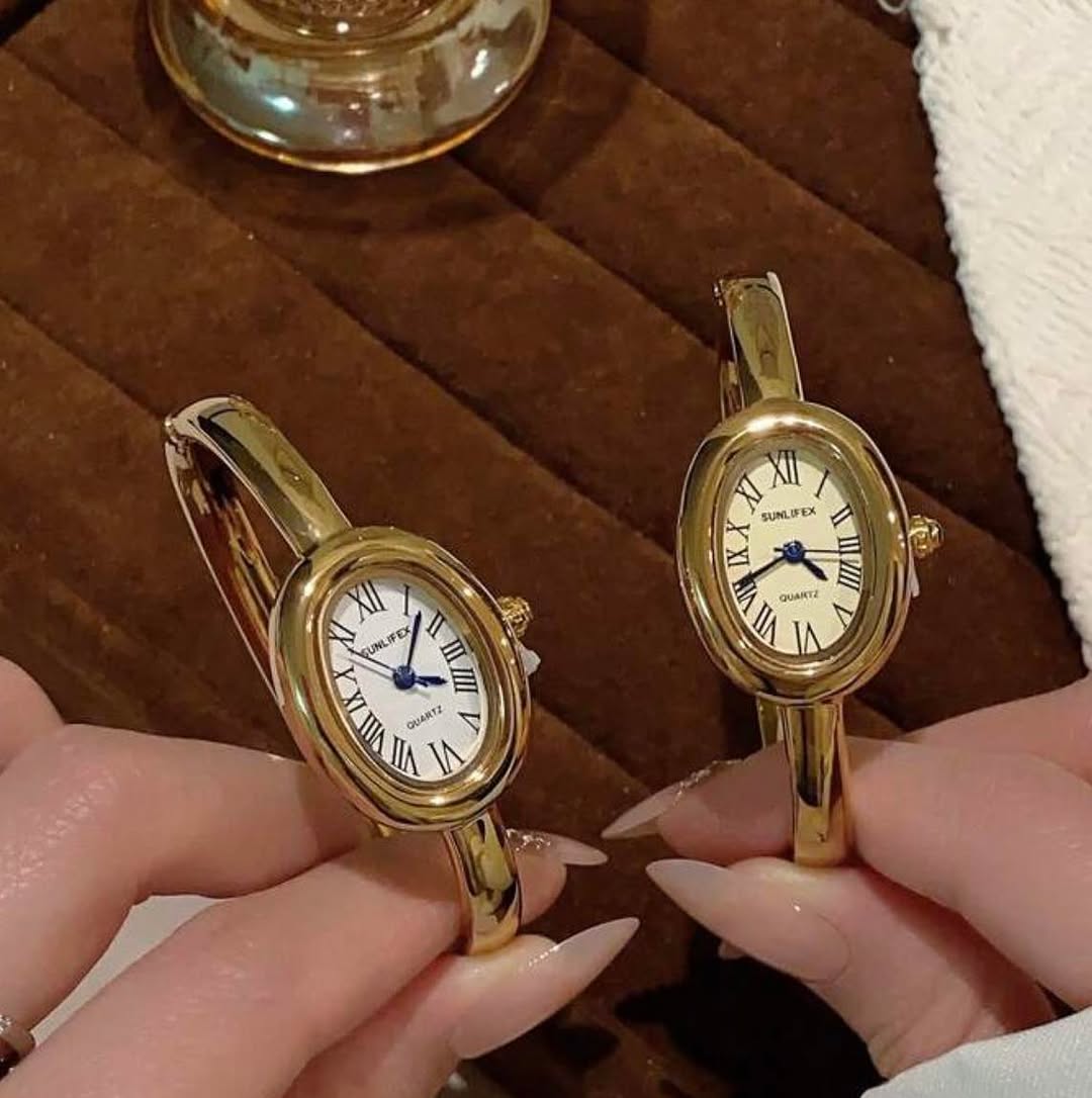 ساعة Cartier Women’s Bracelet Watch – لون جولد ميناء ابيض_جولد