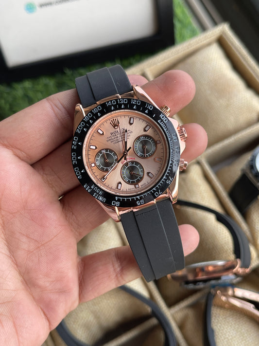 ساعة Rolex Daytona Rubber Strap عدادات شغالة ميناء سيلفر