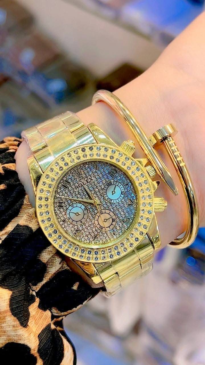 ساعة Rolex Women’s fake-counters offer لون جولد _ سيلفر